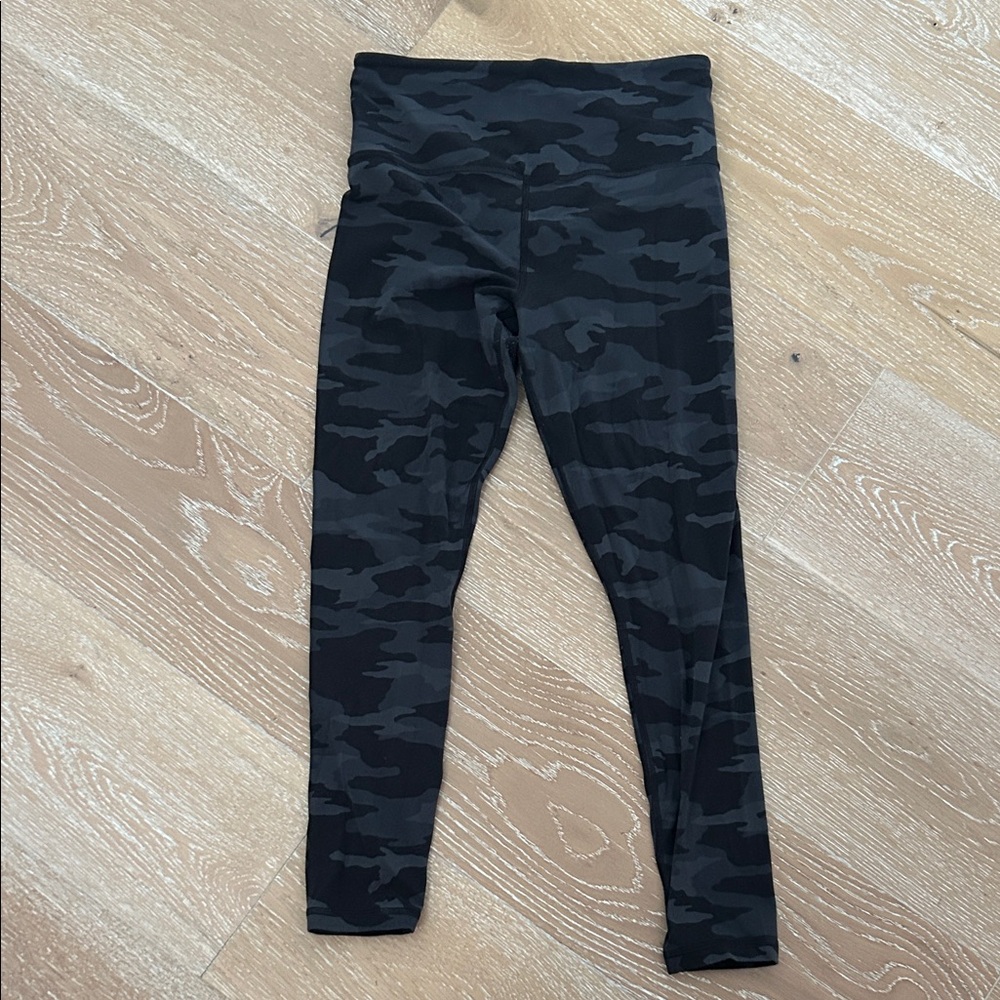 Athleta Elation Camo Camouflage Leggings